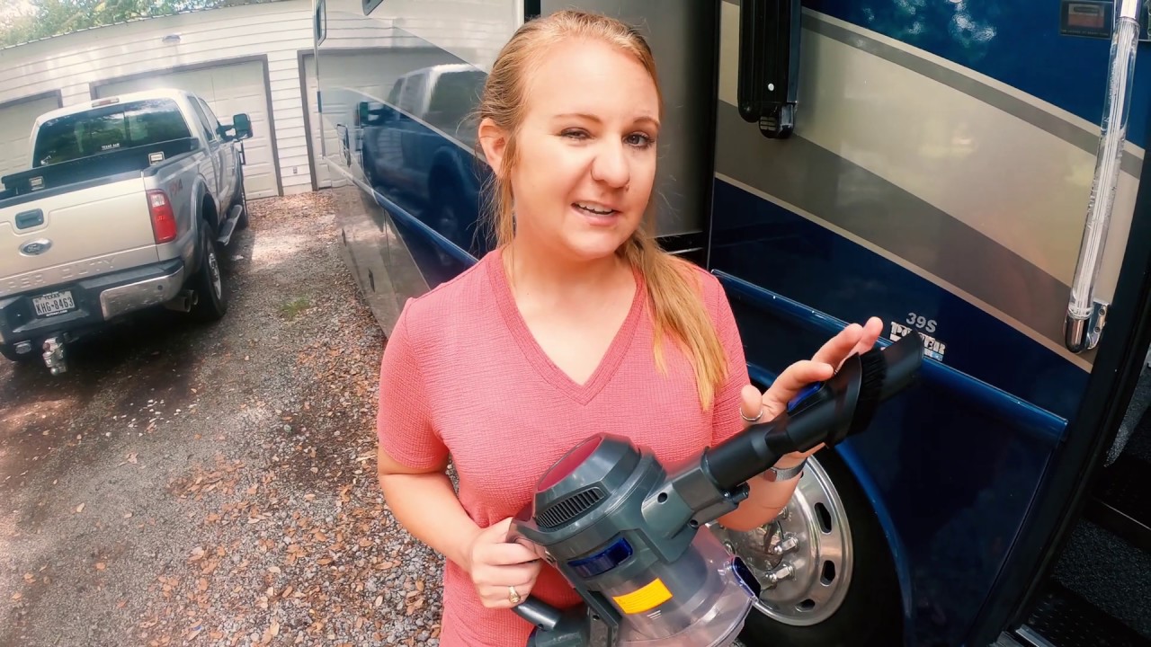 MOOSOO Vacuum Review vs Dyson