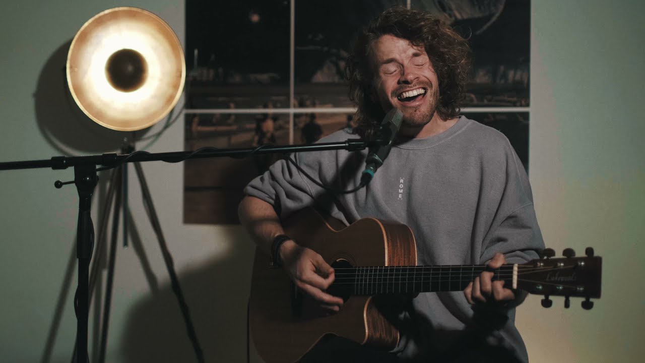 Shy Away - Twenty One Pilots | twocolouredman Acoustic Cover
