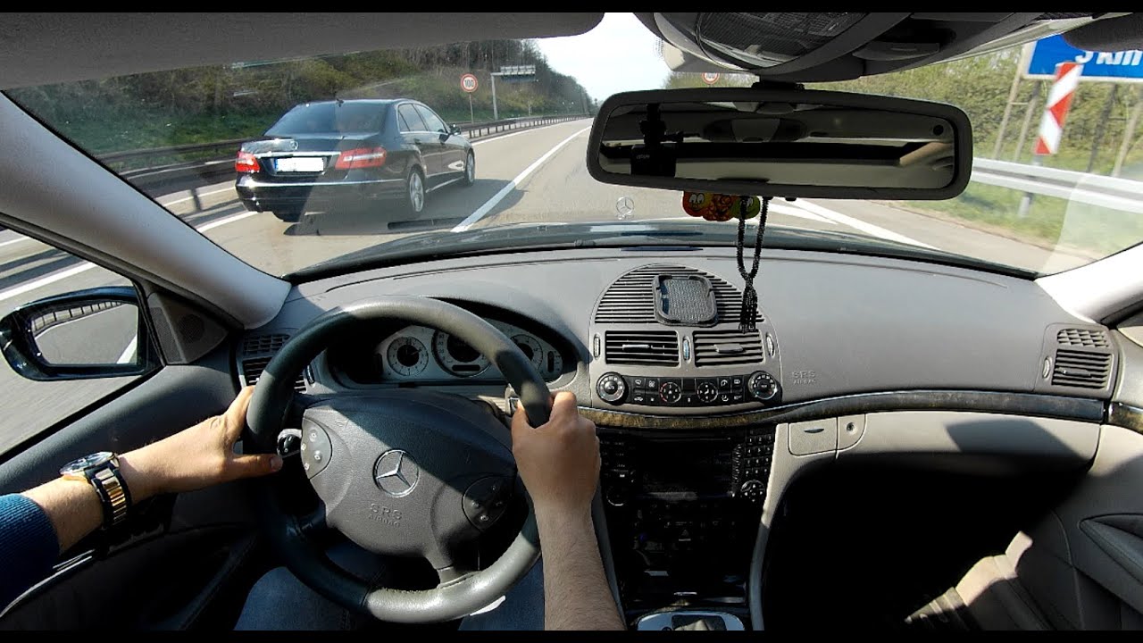 Mercedes Benz E320 CDI W211 TOP SPEED on German Autobahn/Sound Check/ LONG Drive/E320 CDI vs E350CDI