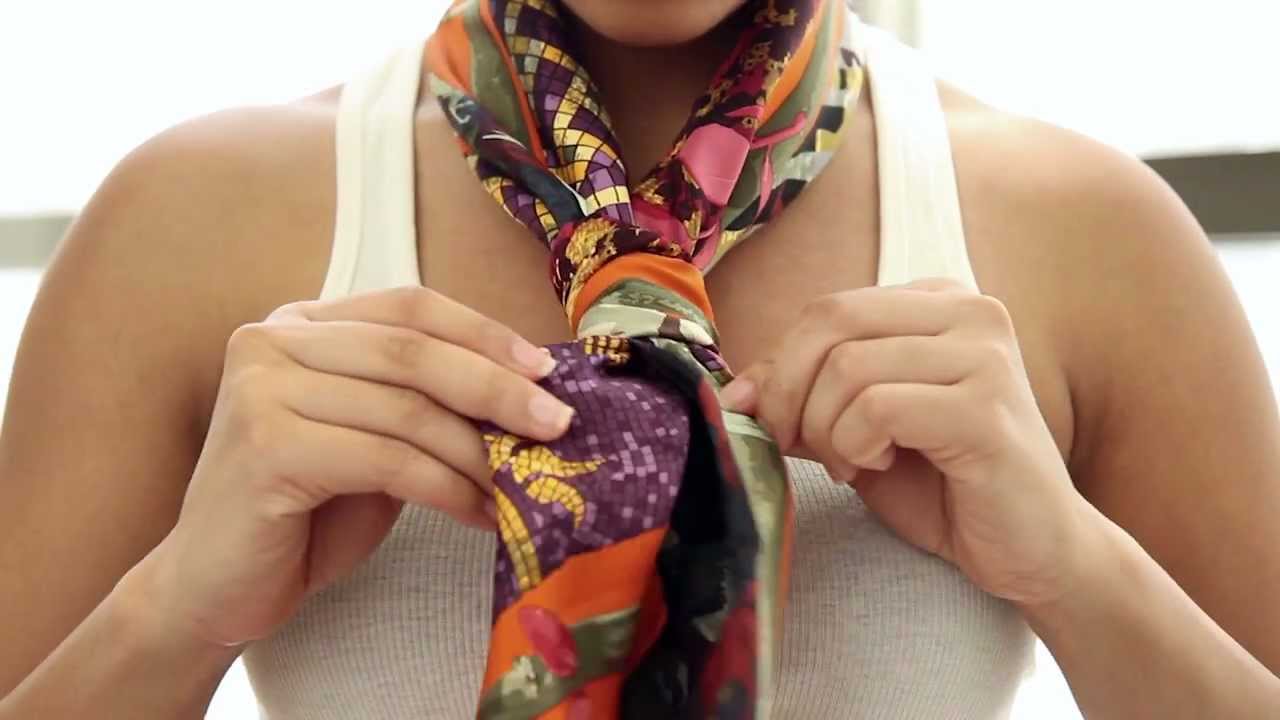 5 Ways To Express Yourself with your Hermès Scarf
