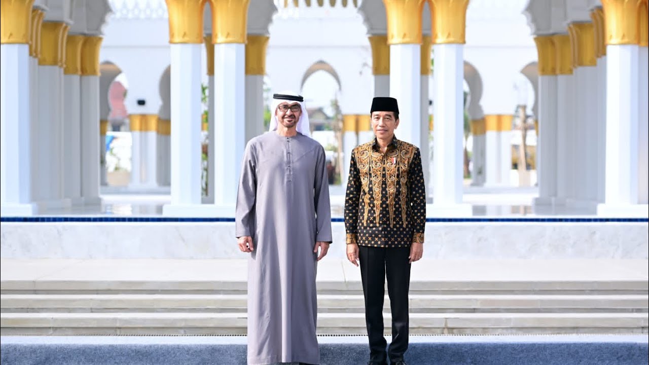LIVE: Presiden RI bersama Presiden PEA Meresmikan Masjid Raya Sheikh Zayed Solo, 14 Nov 2022