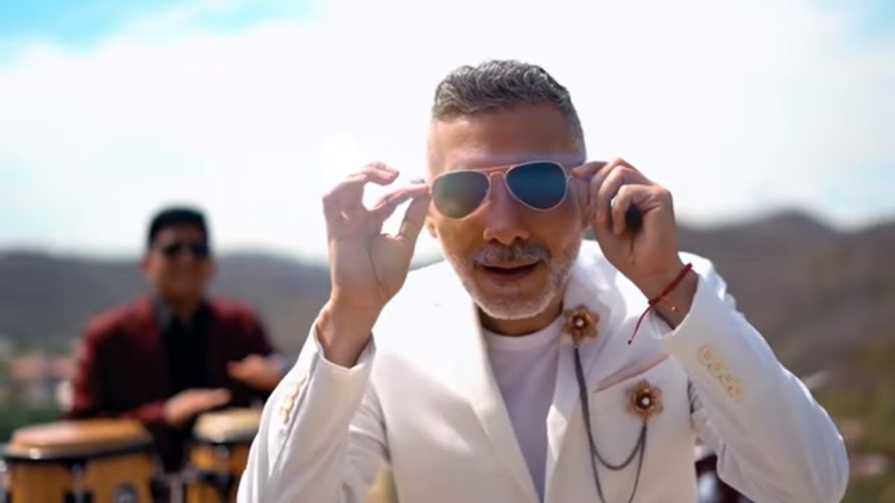 Fernando Gil Ft. Grupo Miramar de Jos&eacute; Barette - MIX (Video Oficial)