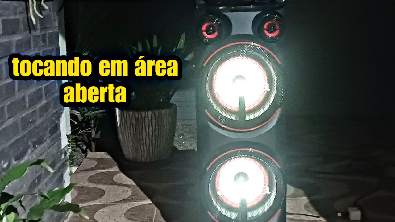Aiwa t2w 02 tocando em área aberta #aiwa 