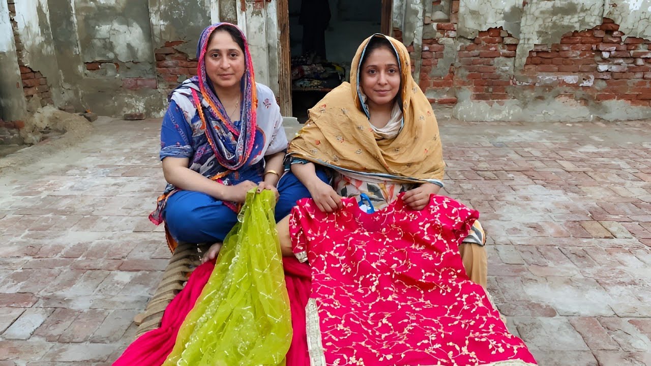 Sab Na mil ka New Ghar Set ka liya || Dress ki Detail dadi 😲