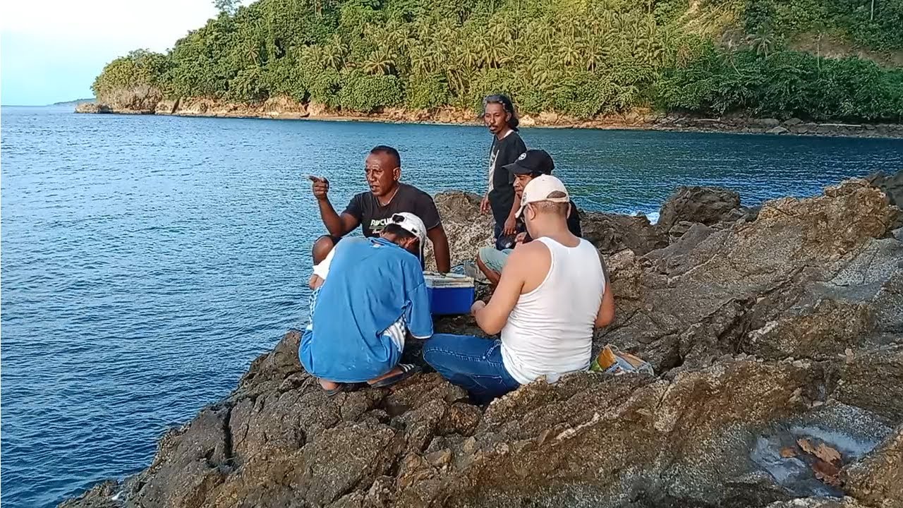 Mancing Dan Refresing Di Pantai Namasua, Negeri Naku Kota Ambon
