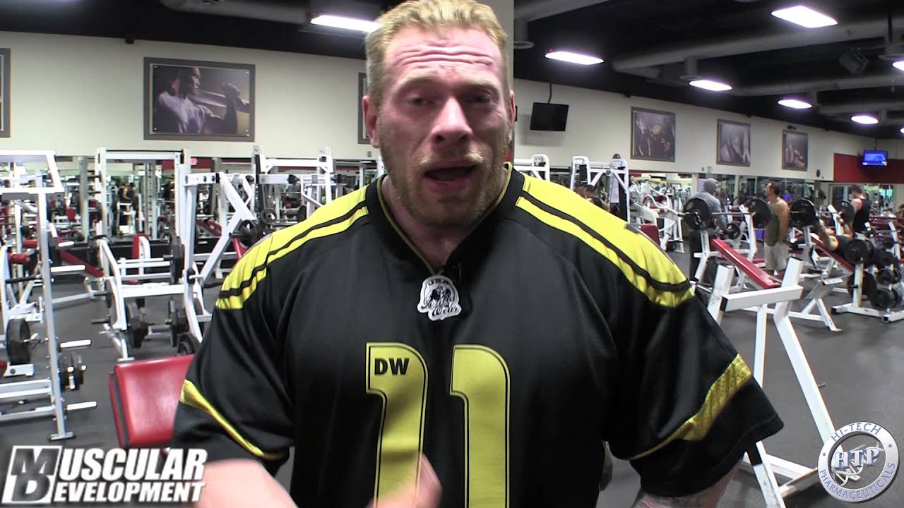 2015 MR OLYMPIA - DENNIS WOLF - SHOULDERS