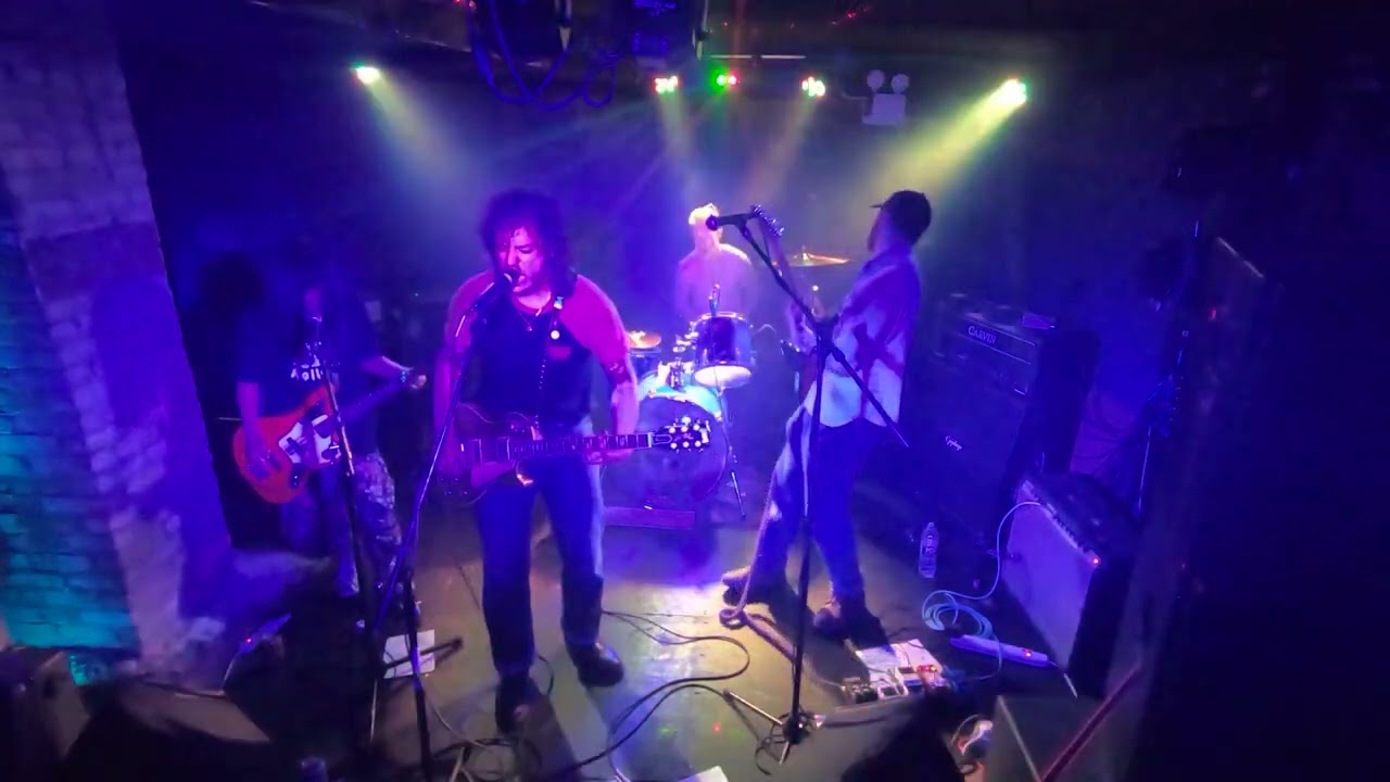 Eye Röller - Nuclear Eye (Live at Bar Freda)