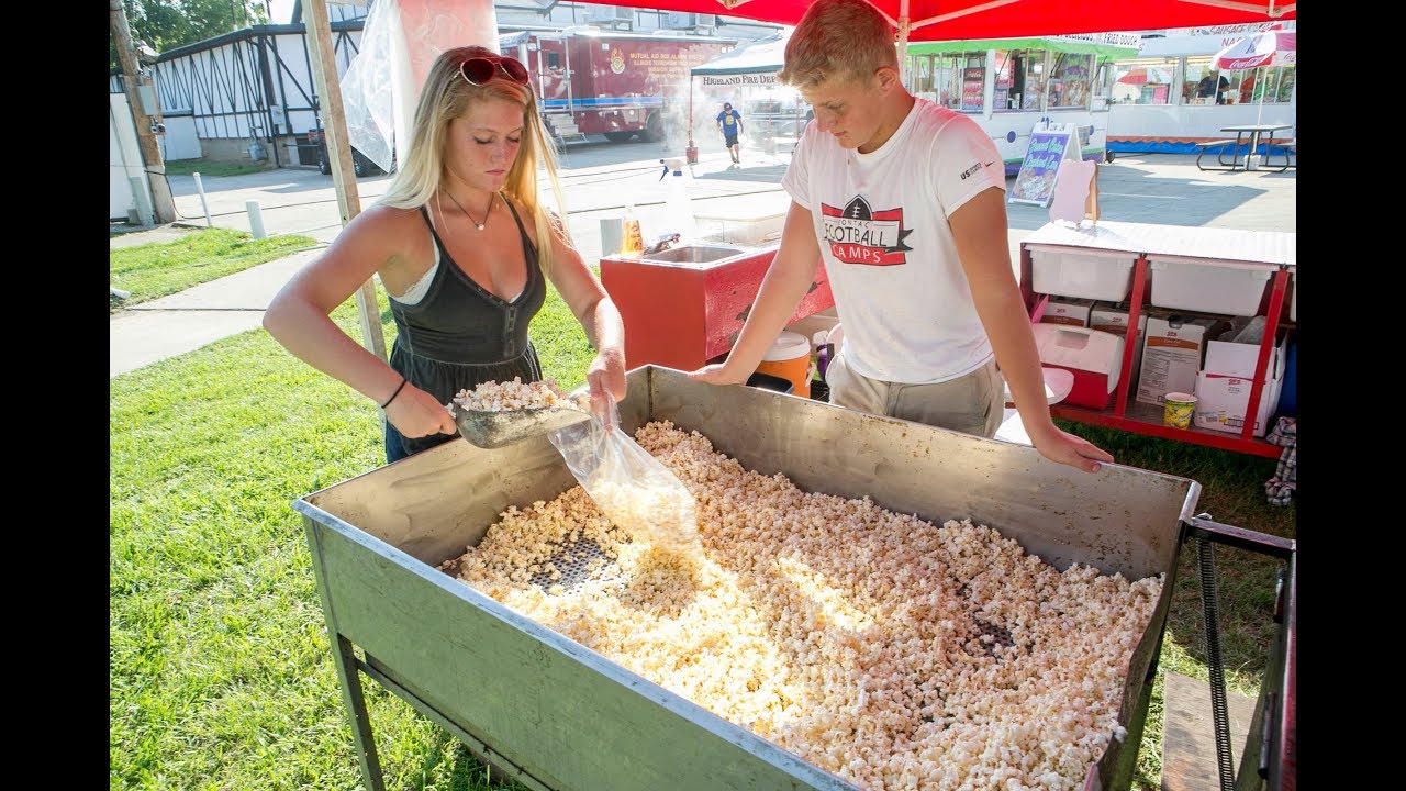 Teen kettle corn owners
