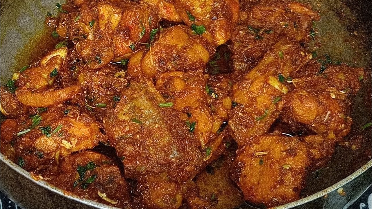 Ek Baar Banaya, Roz Demand Aane Lagi 🤯🔥 | Chicken Garlic Roast Recipe”