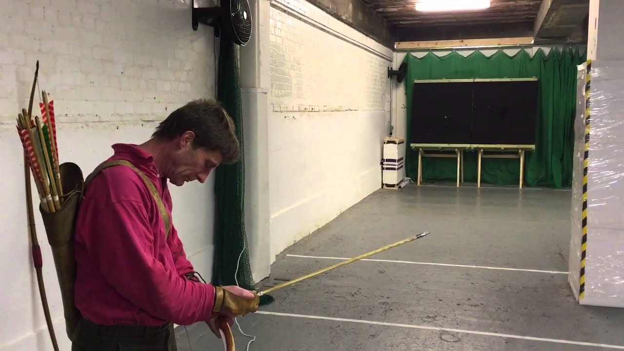 Simon Stanley shooting 150lb yew warbow at The Longbow Shop
