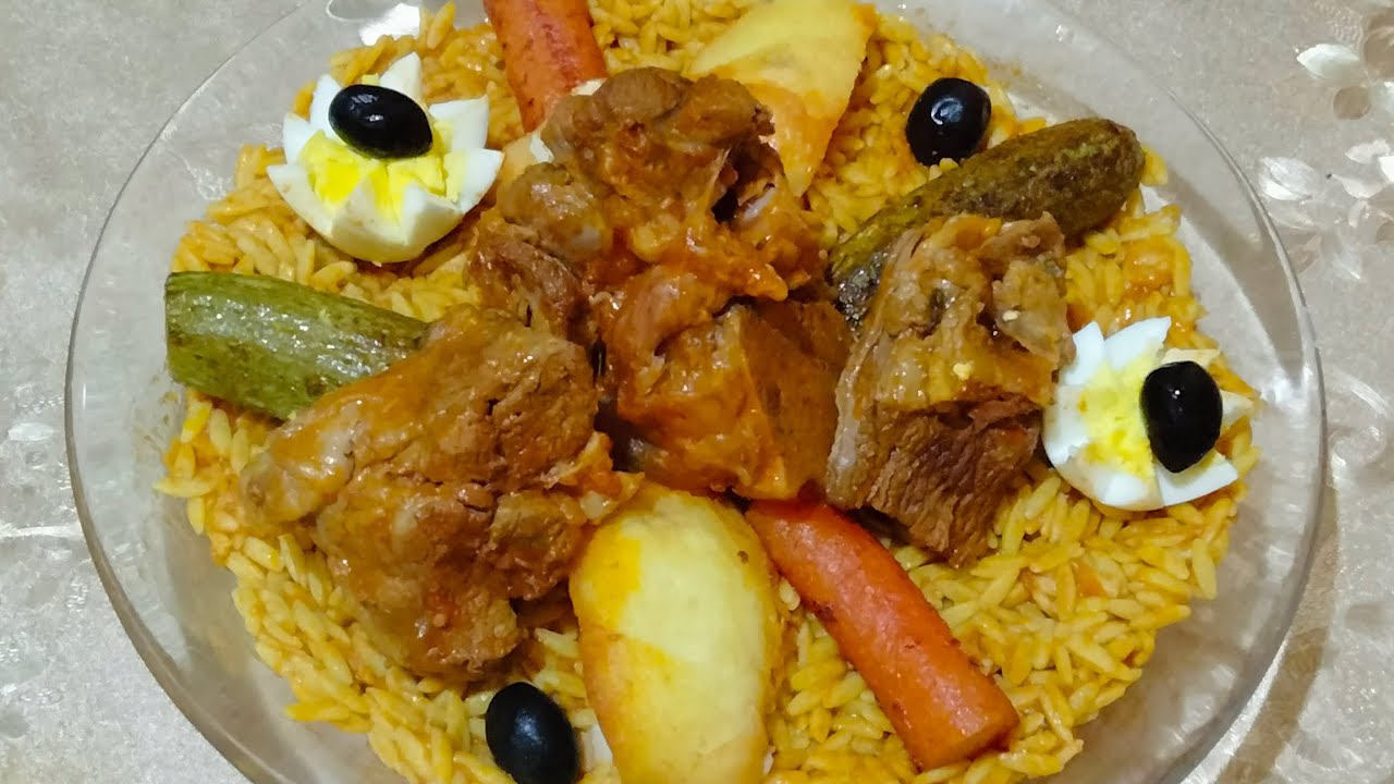 تليتلي أحمر على طريقتي بنة لاتقاوم 😋🔥@lesdouceursdesouhila3573 @Sarah_koob #طبخ #samir #طبق