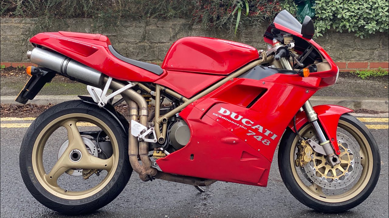 Dynomite Motorcycles - 1997 Ducati 748 Biposto