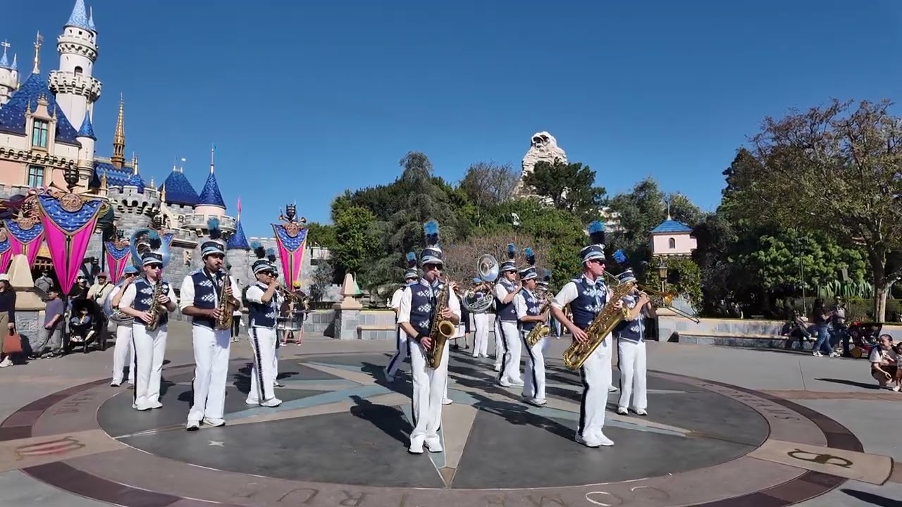 Disneyland Band: Star Wars Medley!