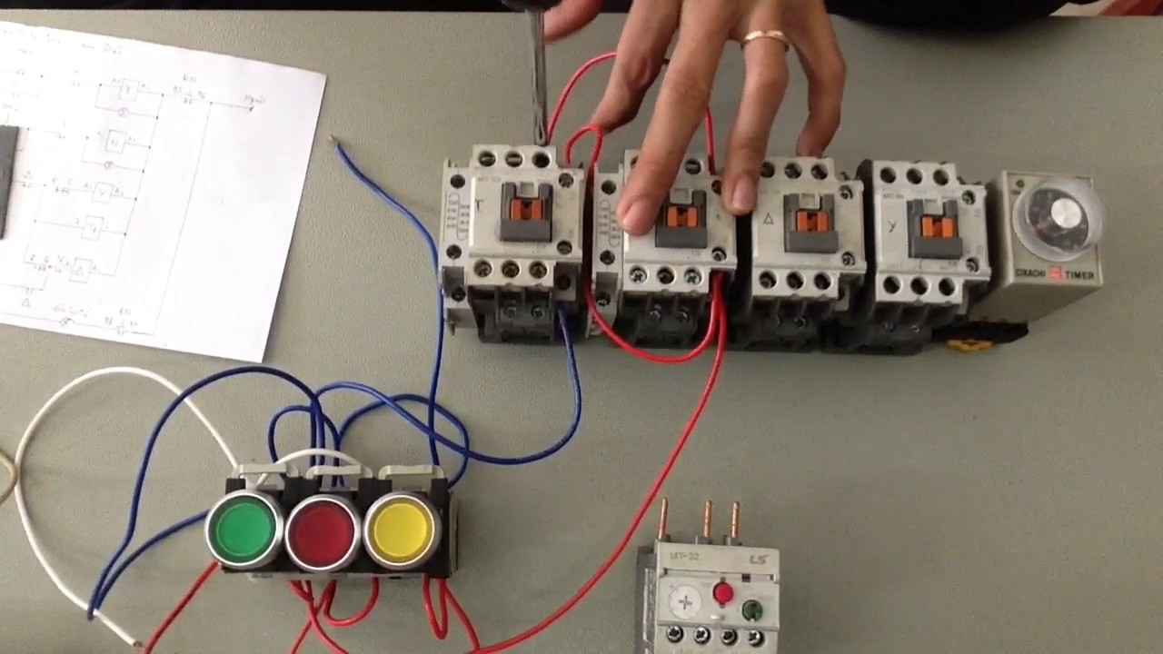 Mạch Điều Khiển Chạy Thuận-Ngược-Sao-Tam Giác - Control Circuit Reversed Triangle Star