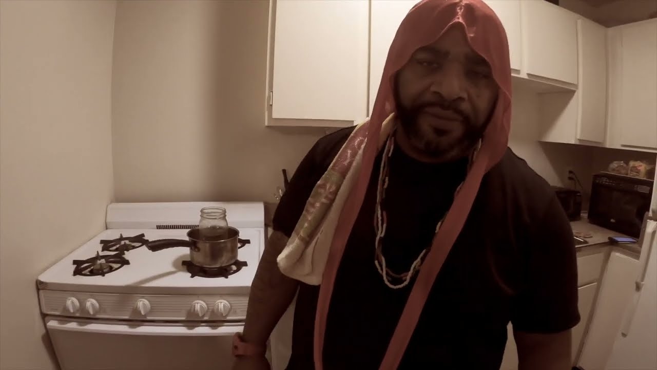 🔥 LegendaryLow — “Pyrex Pimpin” 🔥 Produced by: Pmarz
