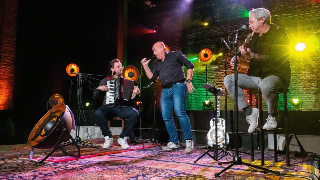 Muziekfabriek Vastelaovend: Erwin - ‘n Griekse nach