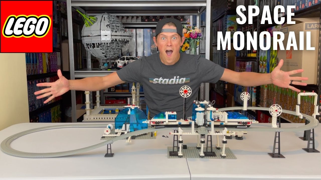 VINTAGE LEGO 6990 Space Monorail Transport, High-Speed Build & Review