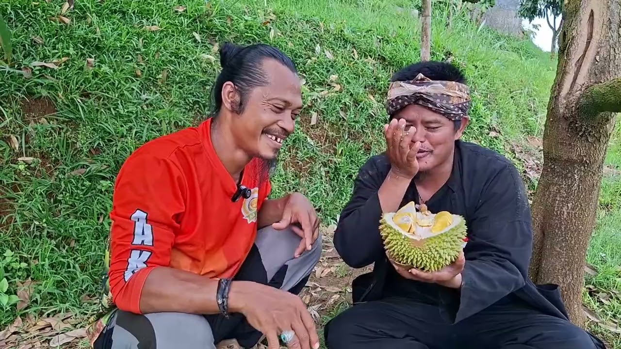 MUKBANG DURIAN HARGA JUTAAN  DI KEBUN AA KADU TASIK MALAYA 