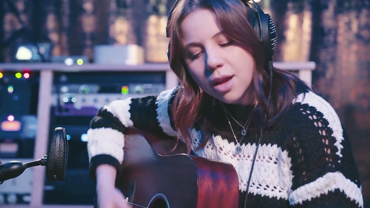 Abigail Osborn - Ruin Your Night (Acoustic Live Session)