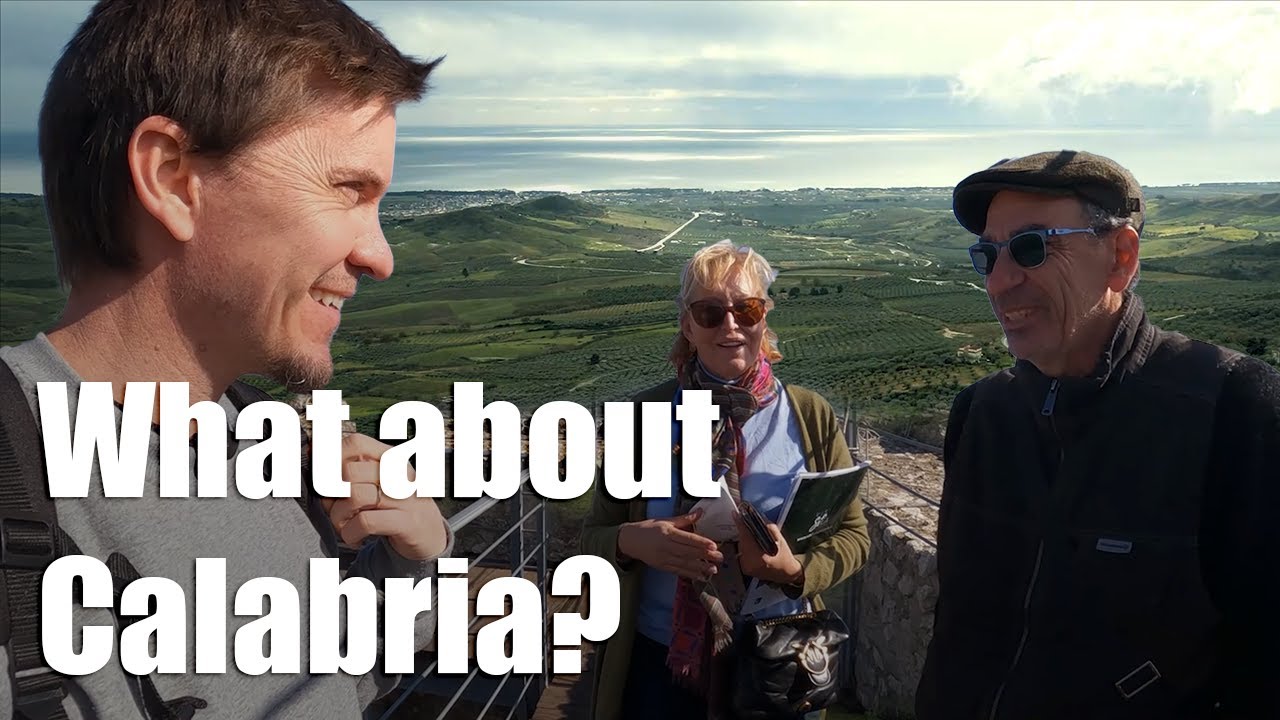 Is this Italian Village in Calabria with a sea view a good retirement | Living in Italy