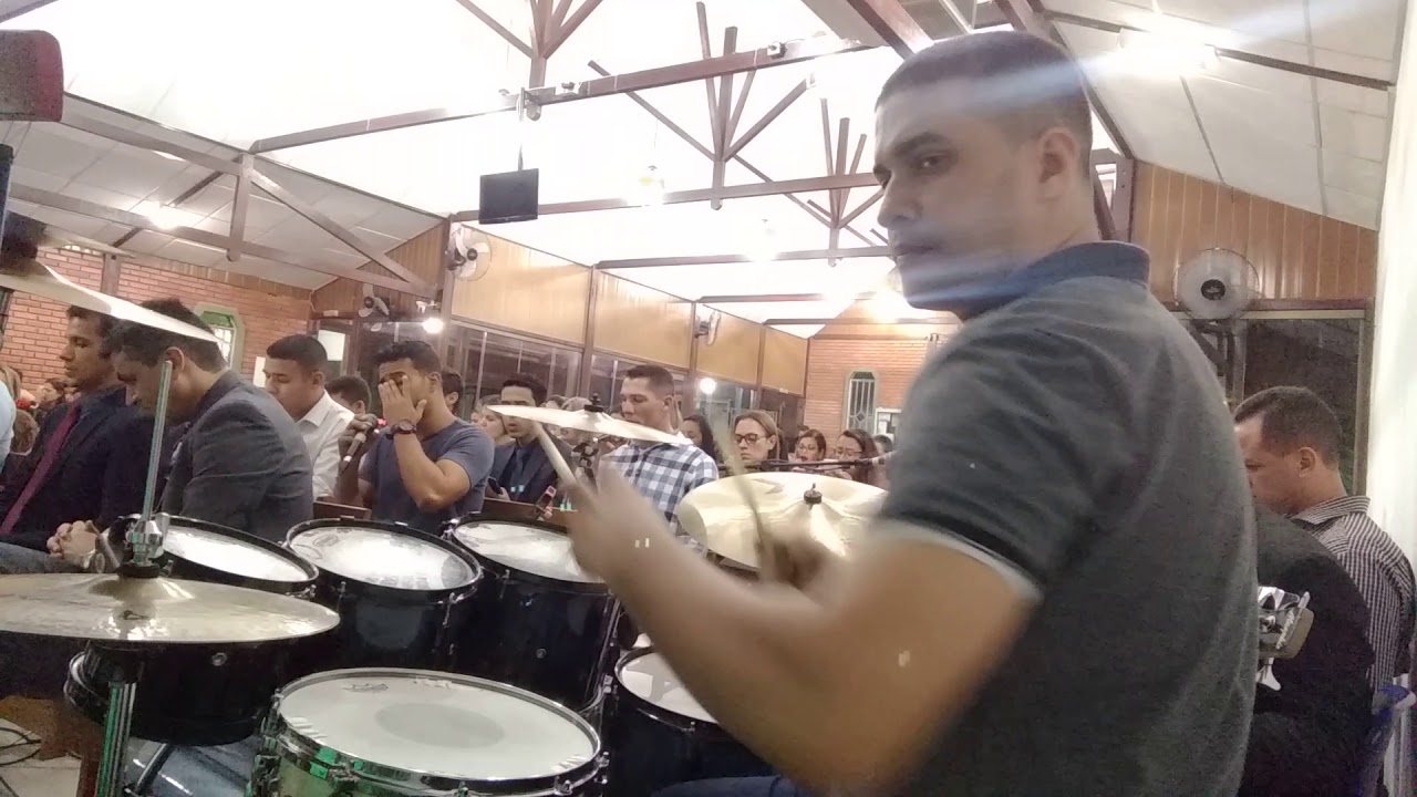 Eu confio em Ti (Drum Cam 🥁📽️) Use fone de ouvido 🎧.