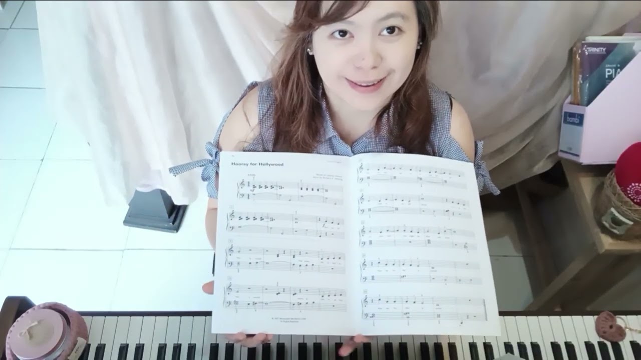 Songs I Play - Alfred Premier Piano Course Pop & Movie Hits 2B