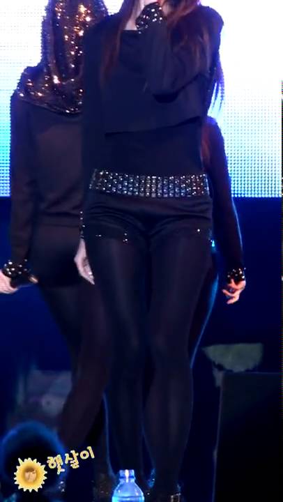 [Fancam] 100501 Taeyeon SNSD - ShowX3@Seojung university