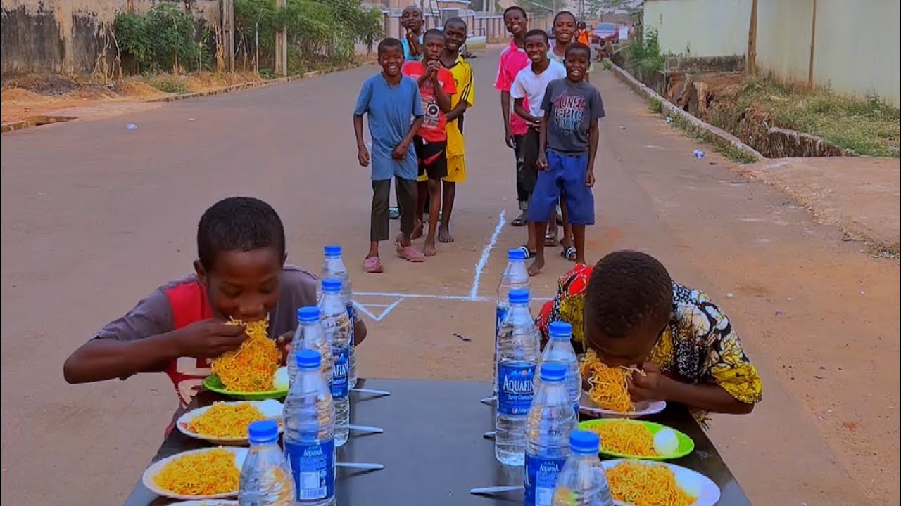 THE CRAZ!EST NOODLES EATING CHALLENGE | Pls subscribe to my channel