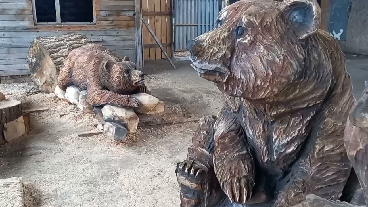 Family in zbor. Резьба бензопилой. Медведи.Chainsaw carving.