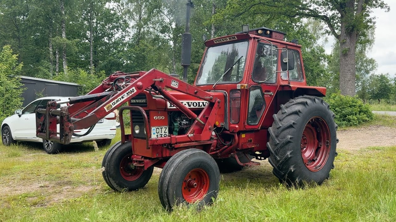 K&ouml;p Traktor Volvo BM 650 med frontlastare p&aring; Klaravik