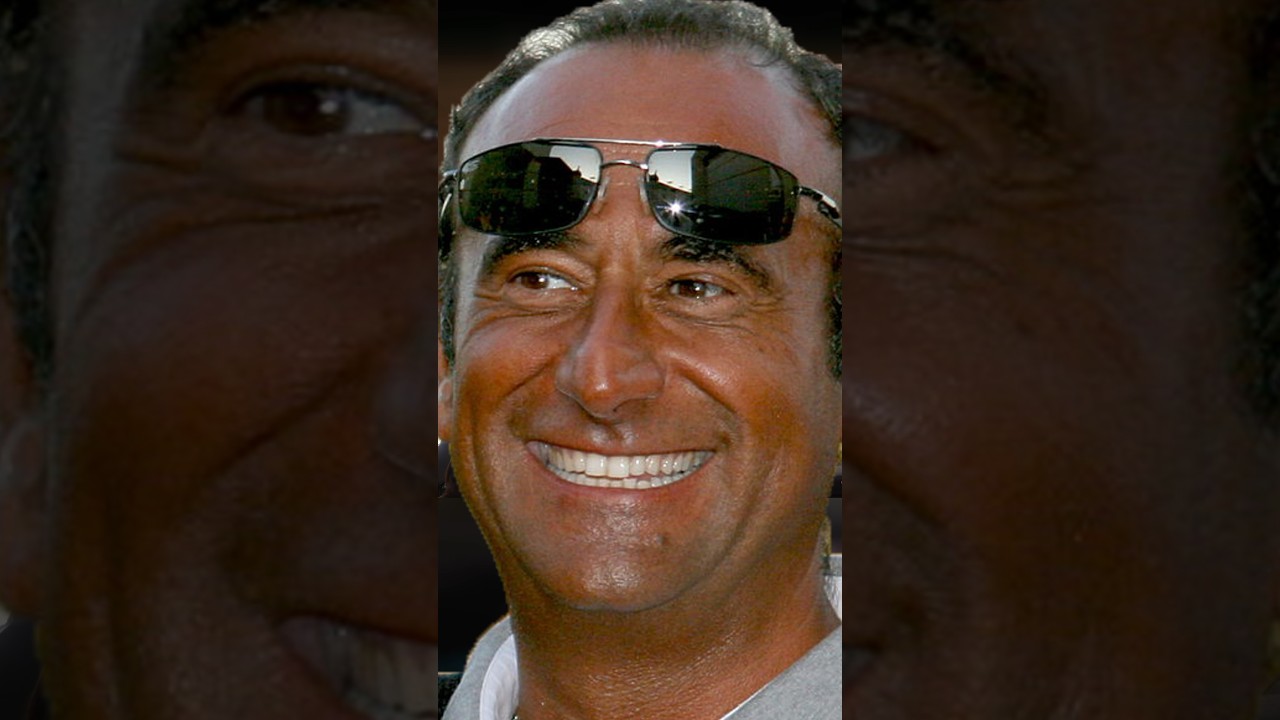 IL PRESENTATORE DI SANREMO 2025 #shorts