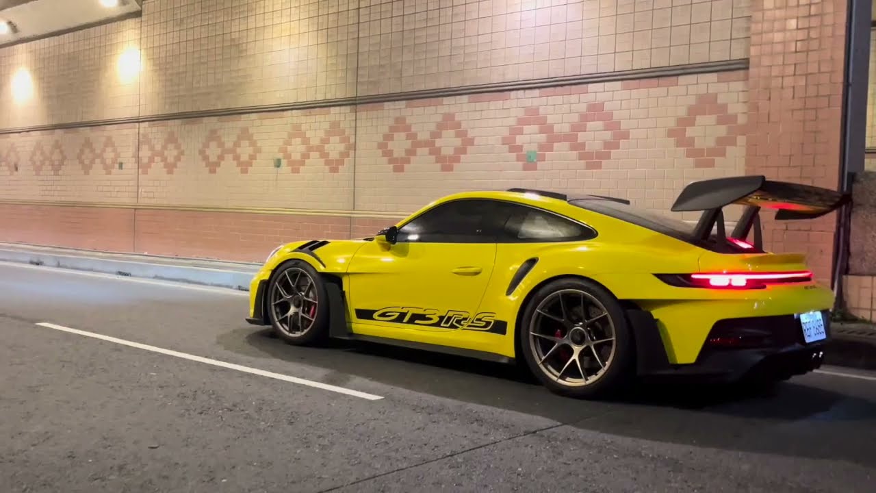 Porsche 992 GT3 RS x T22 Valvetronic Titanium Catback Exhaust