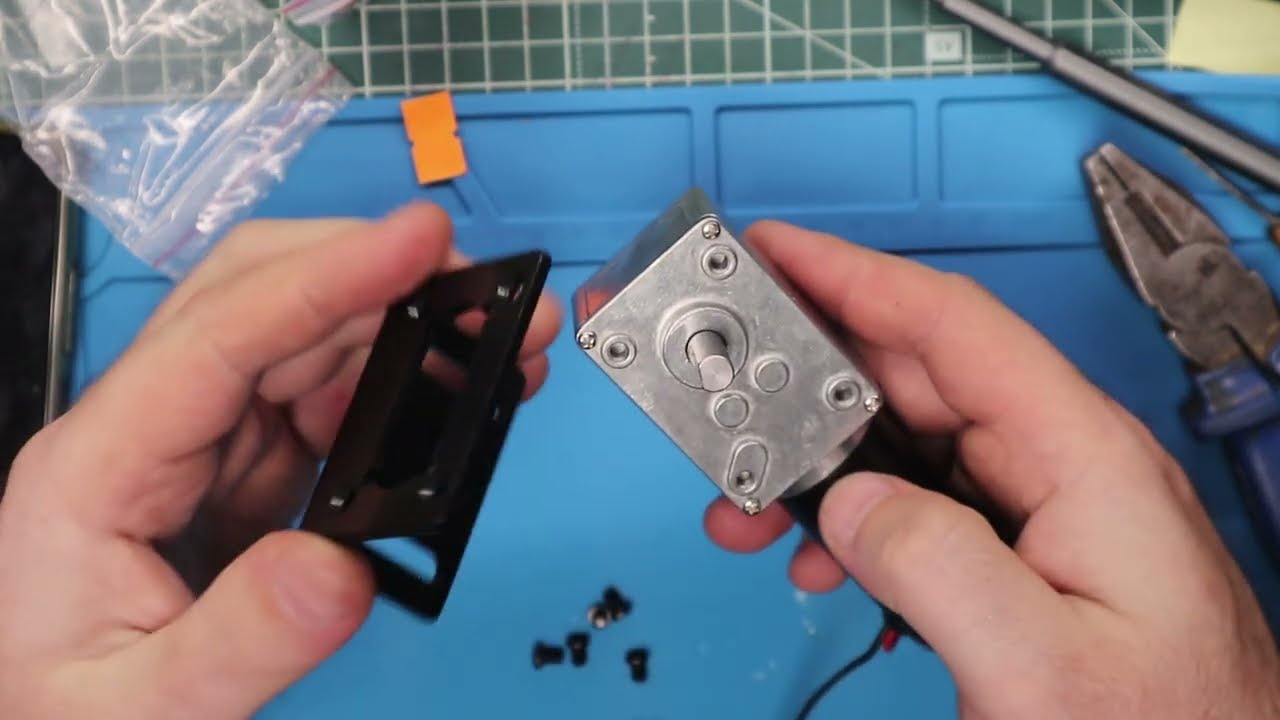 Огляд редукторного двигуна ZENG WHCD 5840-31ZY 24V 7RPM