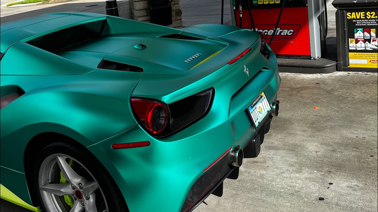 RiFF RAFF - i WANT A FERRARi ft. @wizkhalifa (Official Audio)