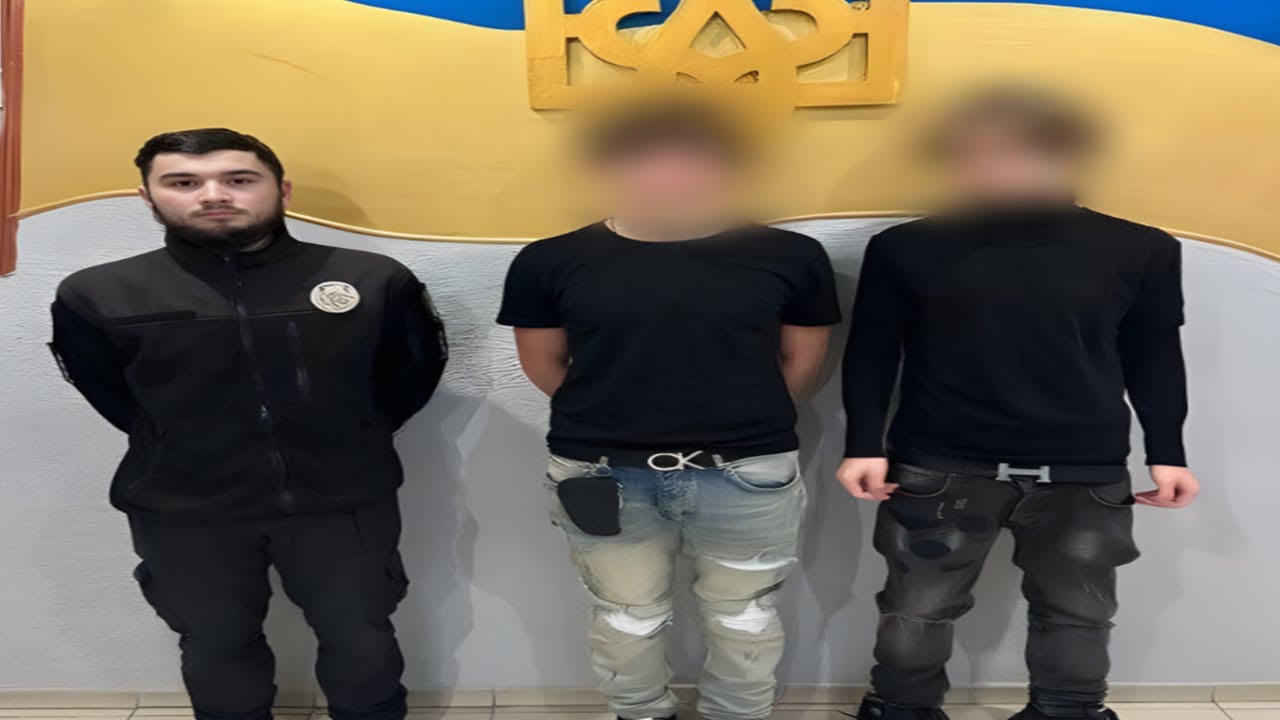 Нарешті З Цим Підлітком Щось Зробили