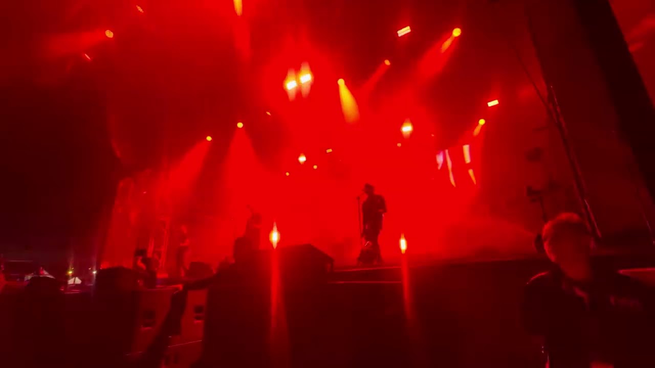 Pendulum - Halo (Live @ Palace Foreshore, St Kilda)