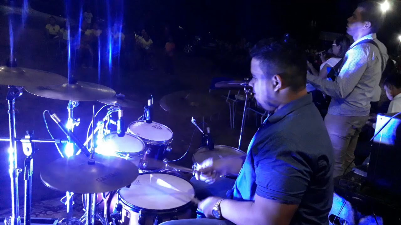 Railson Machado - Banda Atrios - Harpa cristã/523 Cristo, a fonte escondida (Drum Cam).