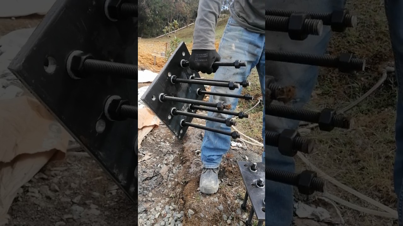 pletinas  con pernos de anclaje a pilotes de concreto