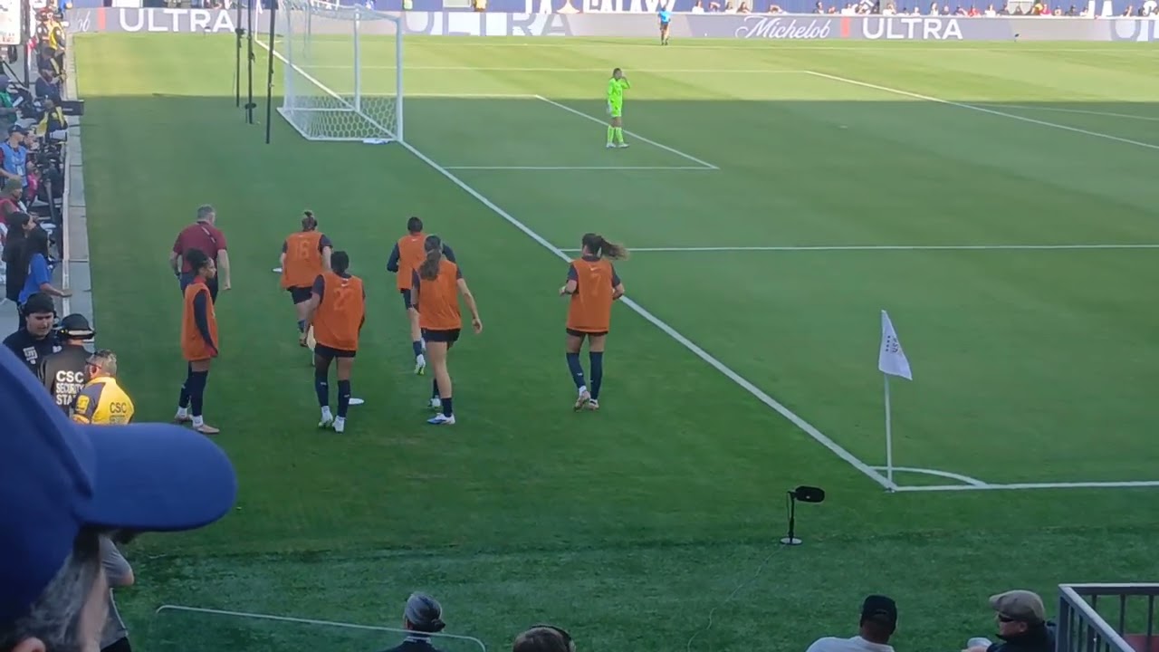 USWNT warm up  ( soccer pro warm up ) 