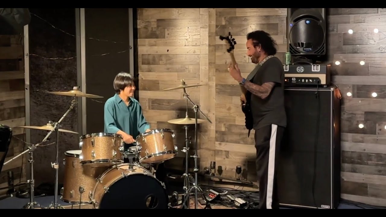 A Little Jam with Marco Mendoza