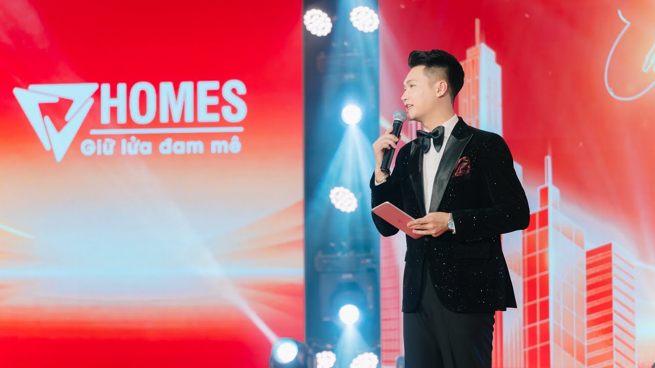 MC QUANG VINH KHUẤY ĐỘNG KHÔNG KHÍ TRONG PHẦN TRAO GIẢI | VHOMES | YEP 2025 ⭐️