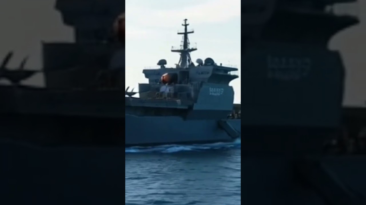 USS Abraham Lincoln &ndash; America&rsquo;s Mighty Aircraft Carrier