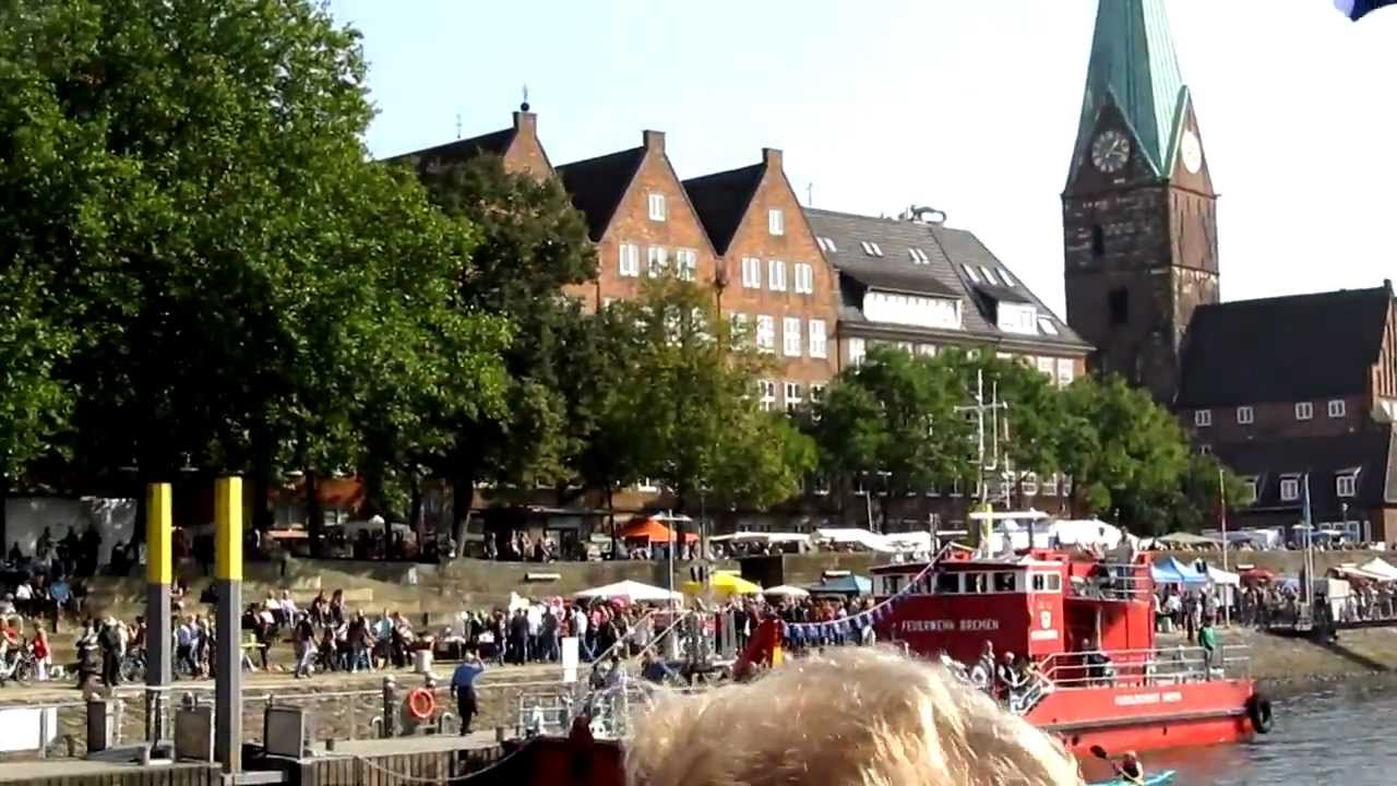 STADT BREMEN - WESER- UND HAFENRUNDFAHRT