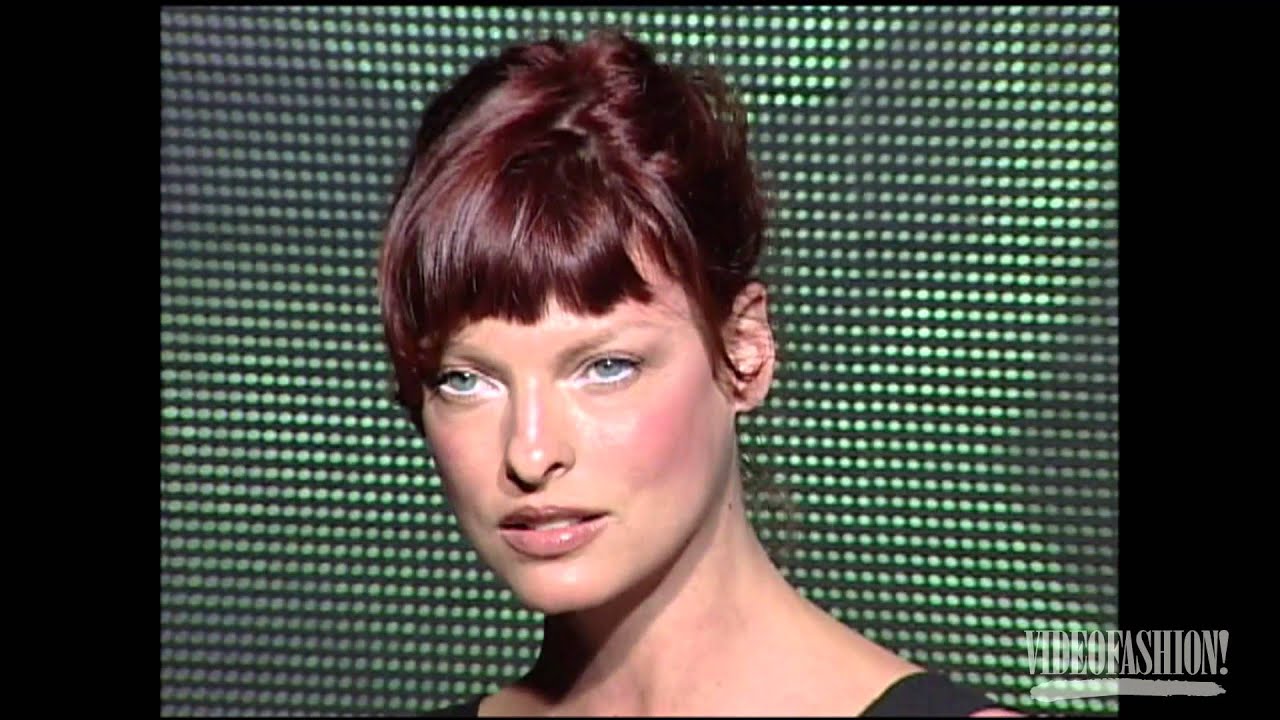 LINDA EVANGELISTA | Videofashion's 100 Top Models