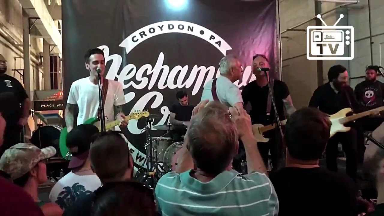 Dave Hause and The Mermaid - Divine Lorraine  (Live @  Neshaminy Creek Brewing, Croydon, PA.)