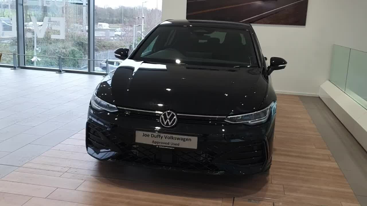 261D9094 - 2026 Volkswagen Golf R-LINE RefId: 700588