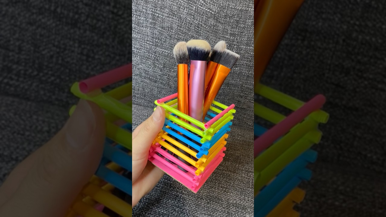 DIY Brush / Pen holder | Paper Craft Ideas 
