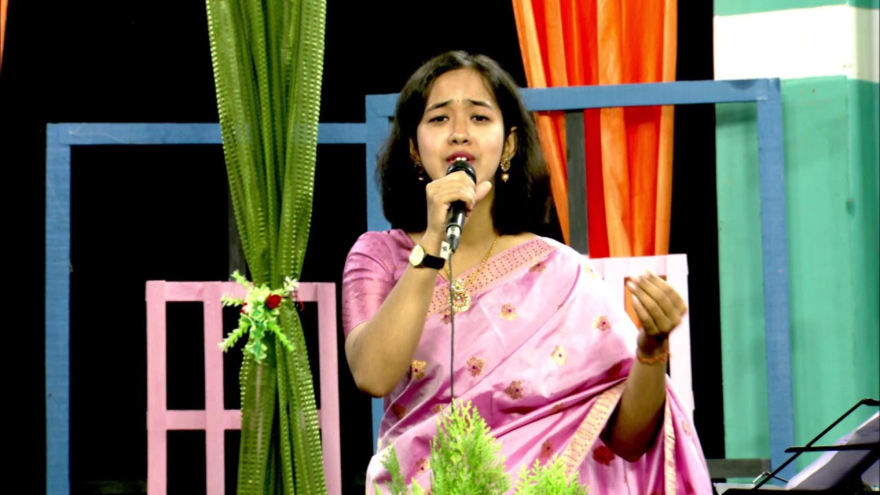 MODERN SONG BY ANWESHA PHUKON .  DDK DIBRUGARH.