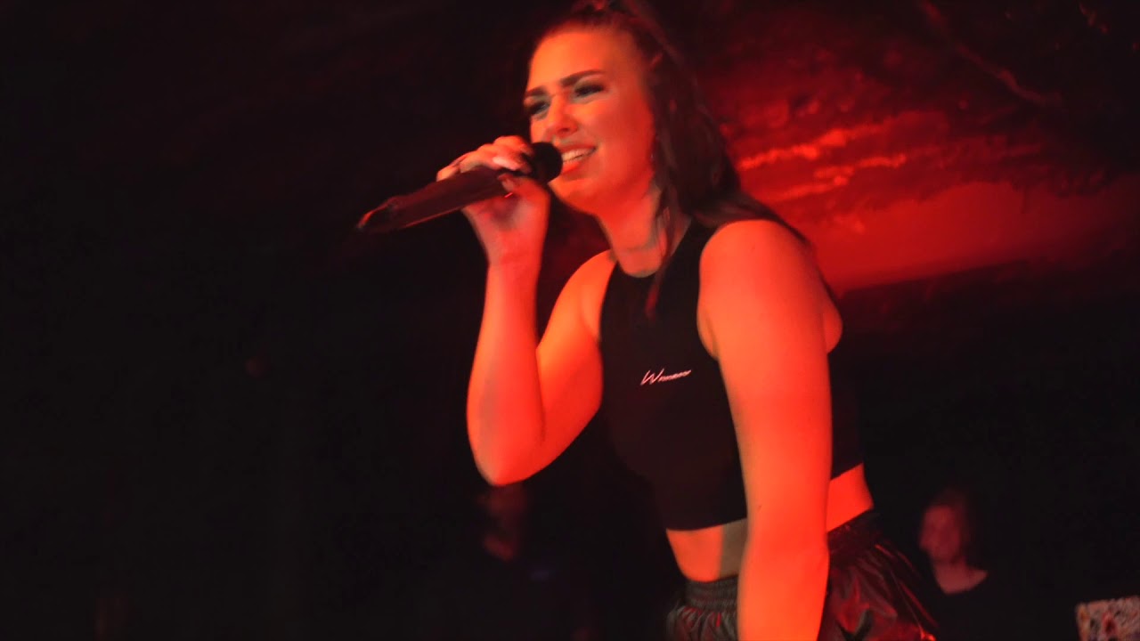 Savannah Dexter Live Performance (with FJ Outlaw & Joe Nester) [City Limits Taproom, DeLand, FL]