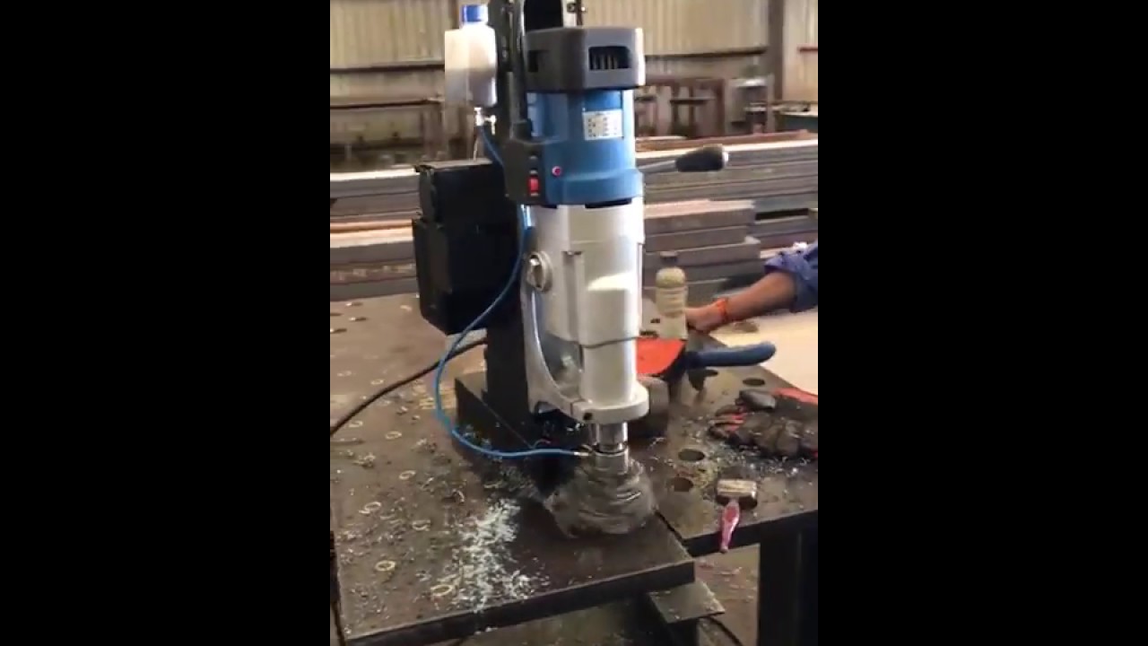 Worlds' Strongest AUTOMATIC Magnetic Drill. Made in Germany. MAB 1300V